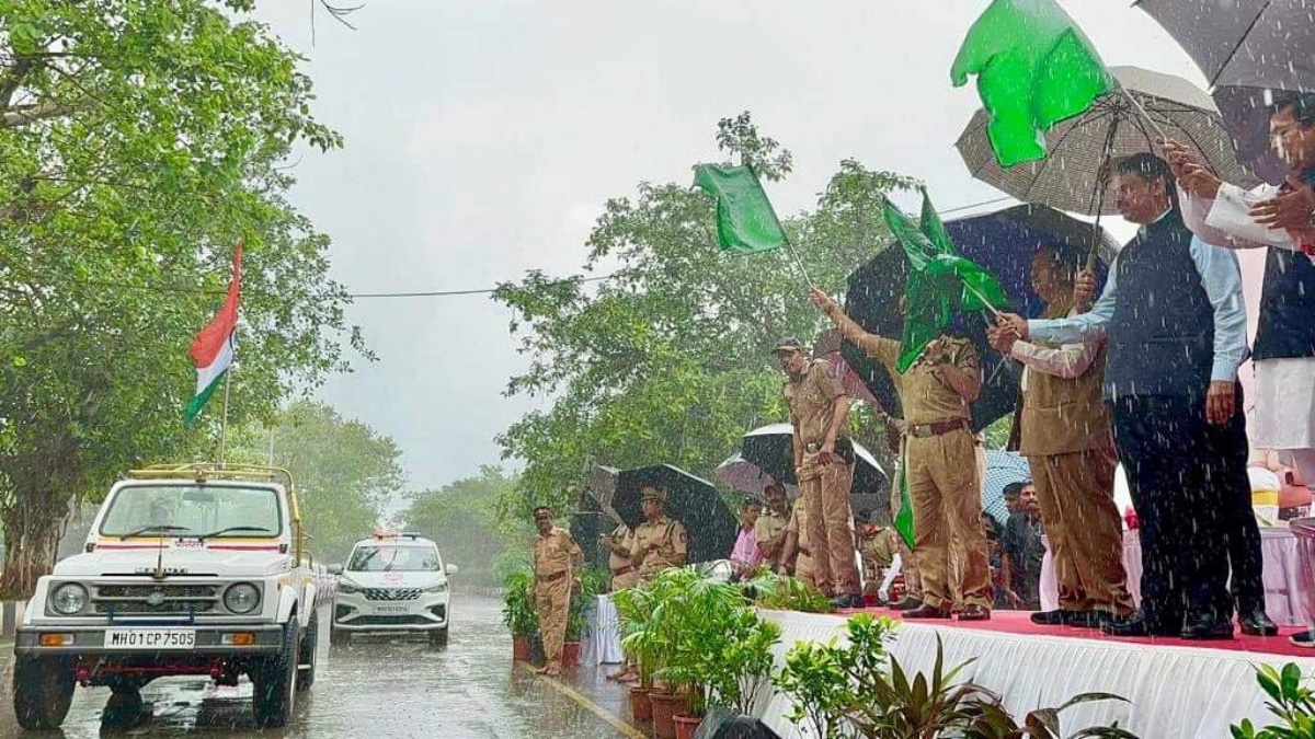 Devendra Fadnavis In Mumbai