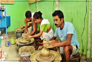 Pottery artists of Majuli are in crisis