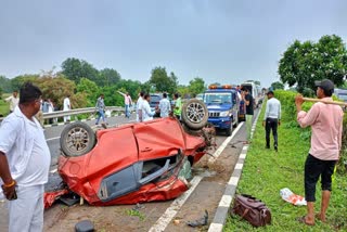 accident-between-mla-gujarat-written-car-and-st-bus-on-ahmedabad-vadodara-expressway-2-died