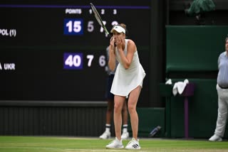 Elina Svitolina beats top-ranked Iga Swiatek to reach Wimbledon semifinals