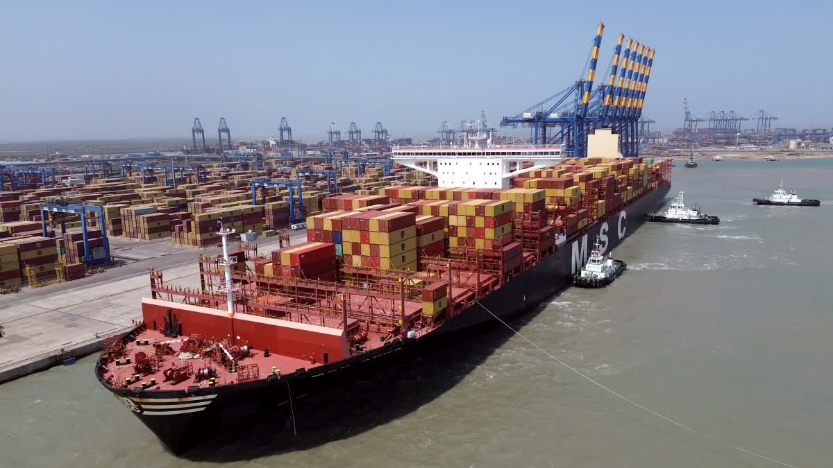 San Fernando vessel ship arrived at Vizhinjam Port