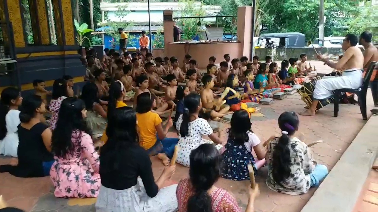 Kerala Chenda Melam