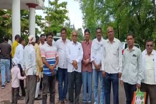 Burhanpur Farmers angry