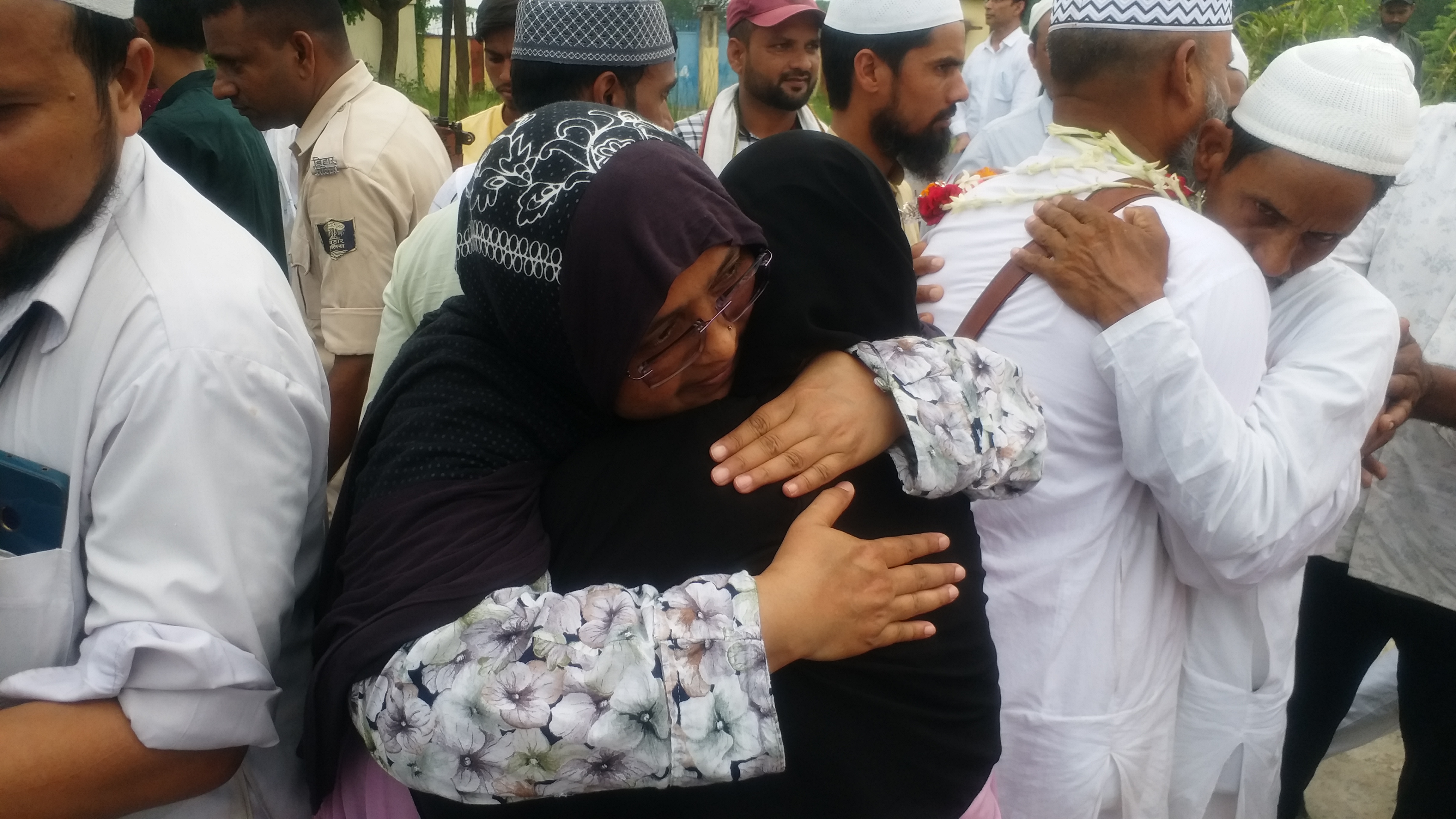 Arrival of second convoy of 153 pilgrims at Gaya Airport