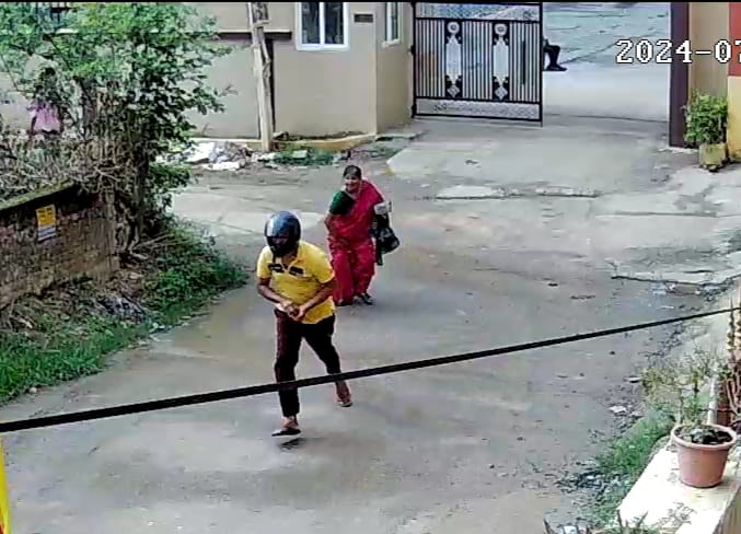 Chain snatching in Ranchi