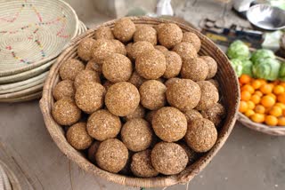 Ragi Chimili Laddu Recipe