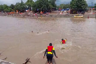 SDRF SAVED KANWARIYA FROM DROWNING