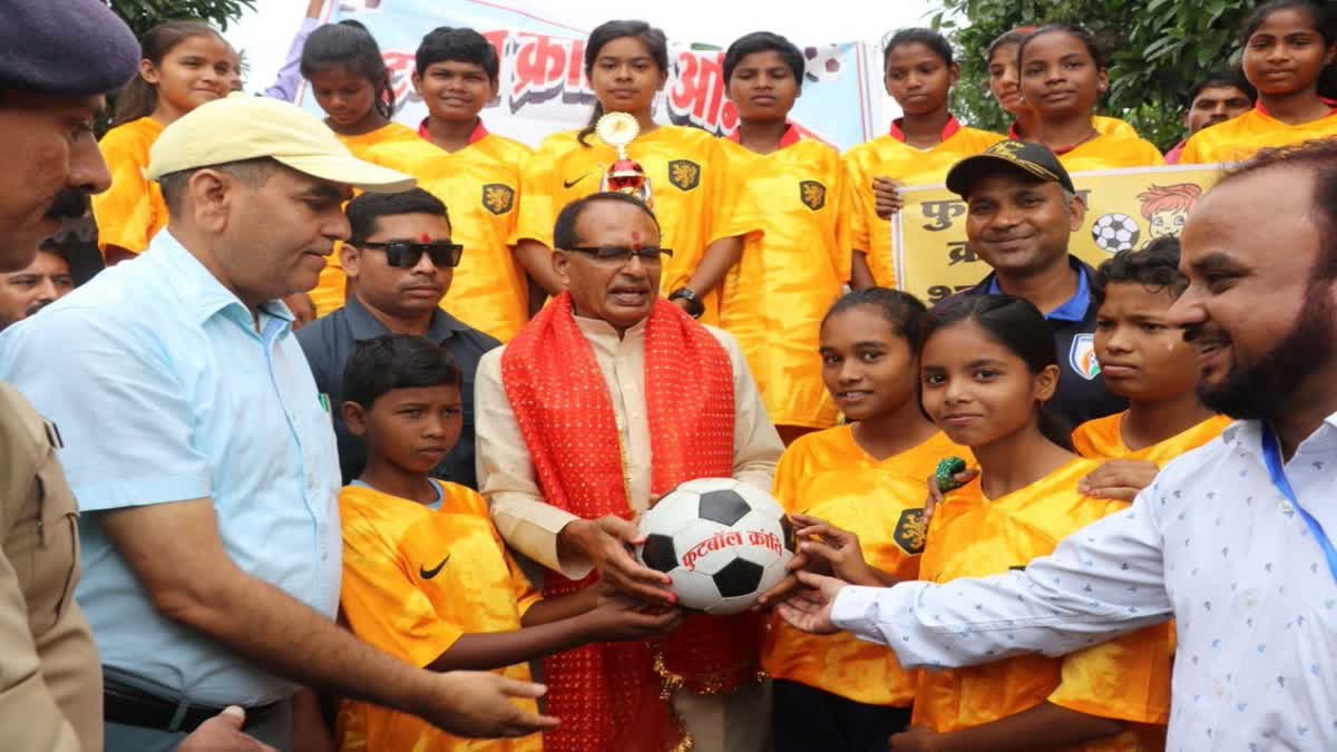 Shahdol Football Craze