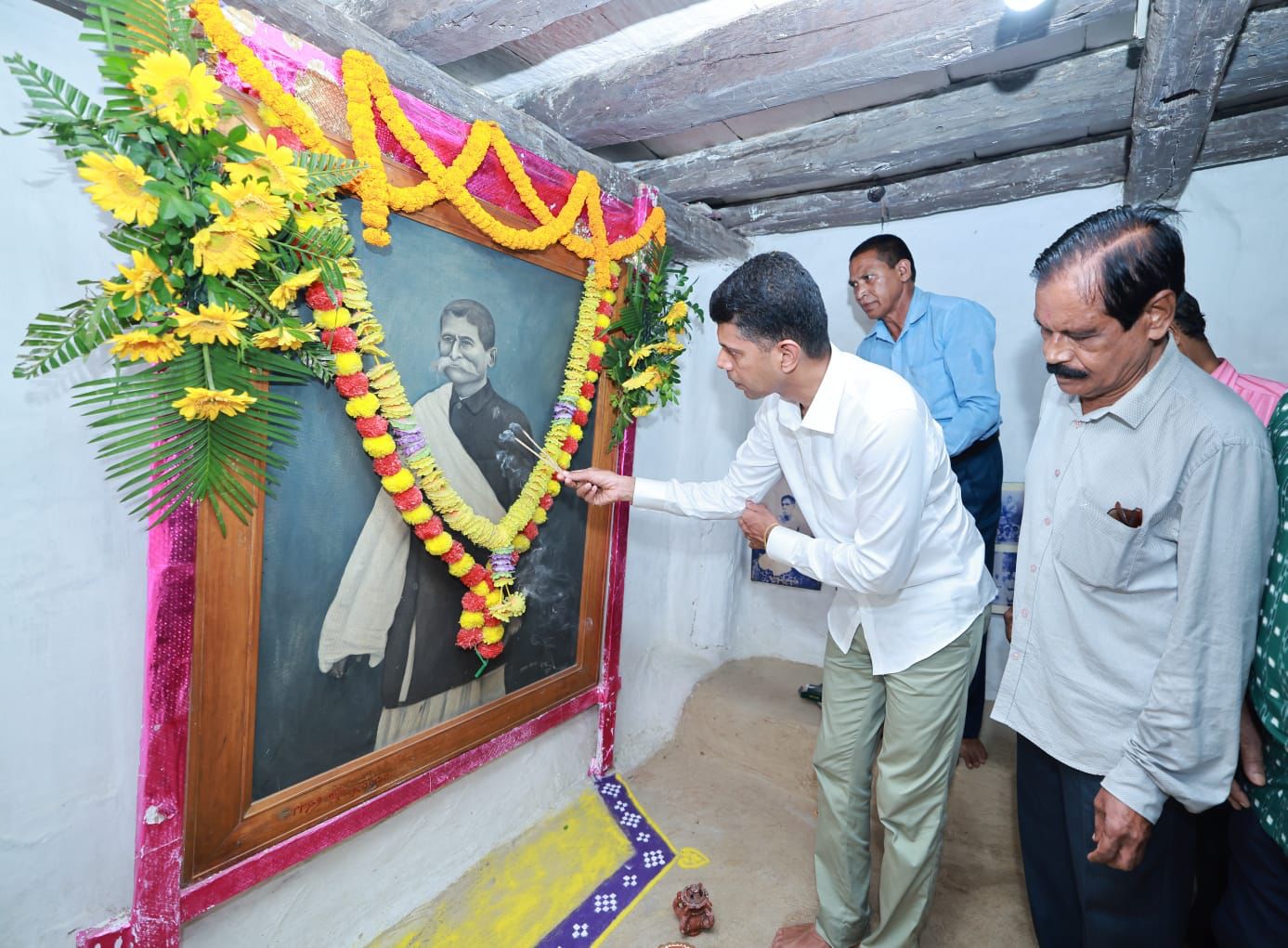 ଗଙ୍ଗାଧର ସ୍ମୃତି ପୀଠର ହେବ ରୂପାନ୍ତର, ପ୍ରକଳ୍ପକୁ ମୁଖ୍ୟମନ୍ତ୍ରୀଙ୍କ ମଞ୍ଜୁରୀ, ଖର୍ଚ୍ଚ ହେବ ୨ କୋଟି