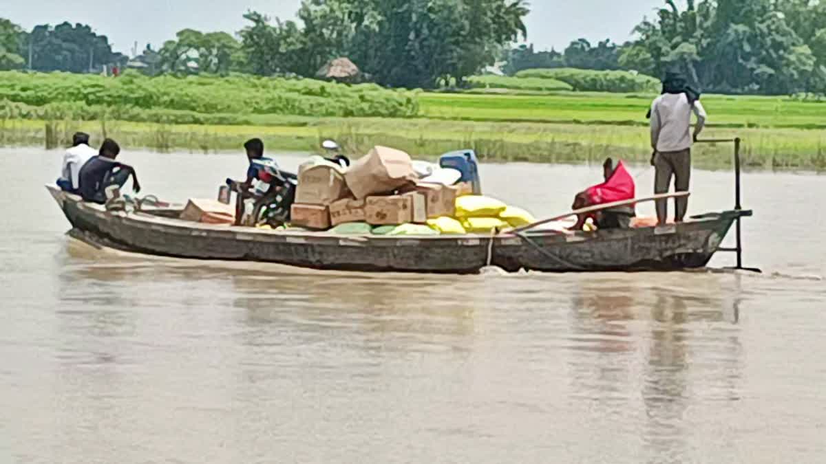 सहरसा में कोसी का जलस्तर बढ़ने से गांवों में घुसा पानी