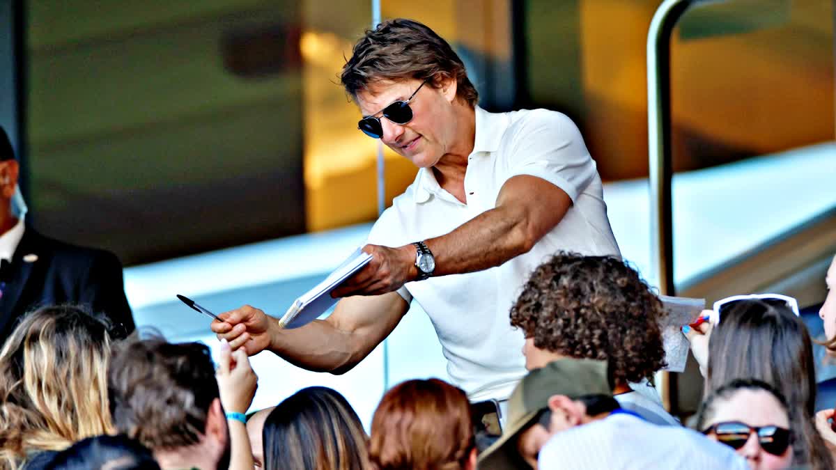 TOM CRUISE