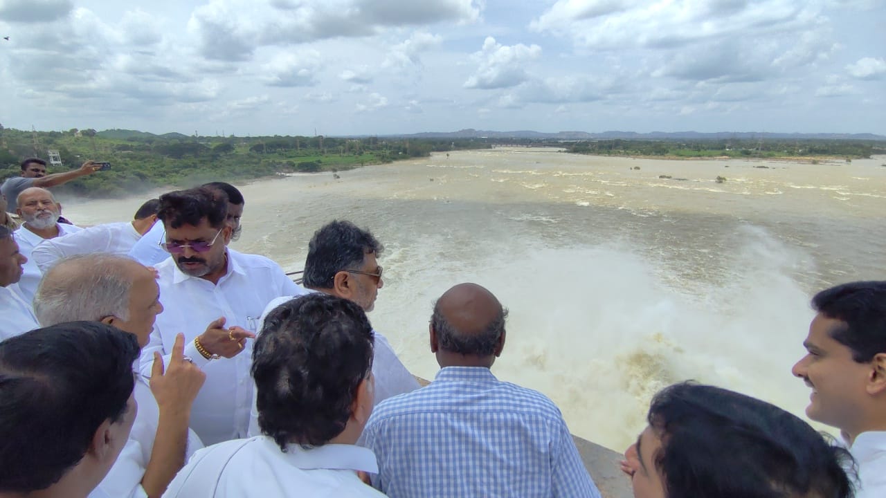 DCM DK Shivakumar