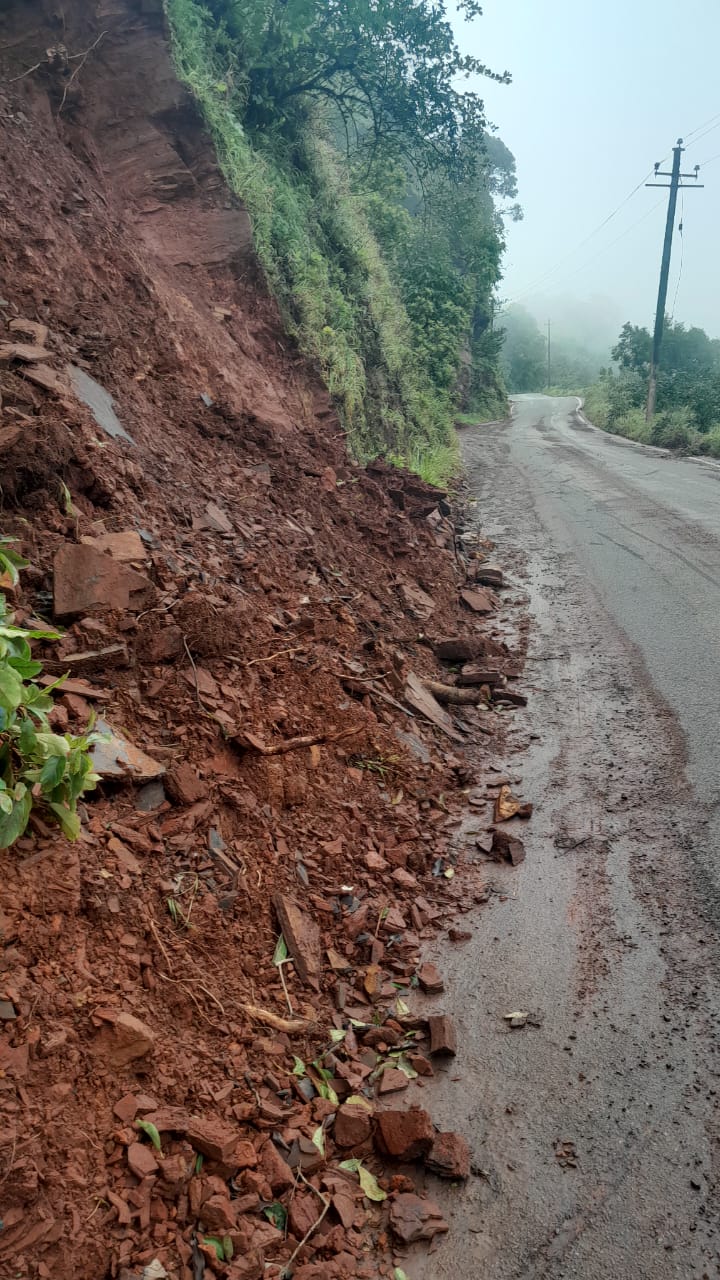 ಚಂದ್ರದ್ರೋಣ ಪರ್ವತದ ಸಾಲಿನಲ್ಲಿ ಜಿಯೋಲಾಜಿಕಲ್ ಸರ್ವೇ