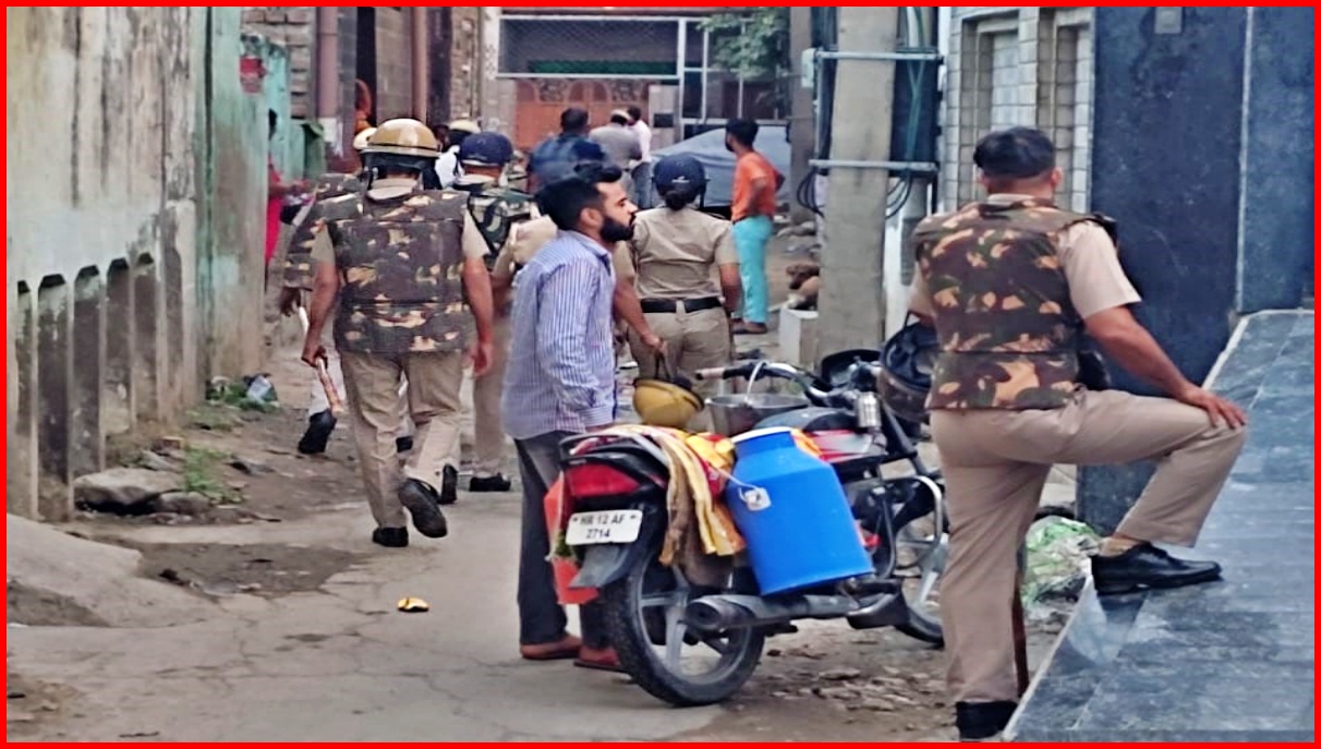 rohtak police raid against drug smugglers in Haryana