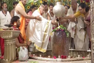 mp-former-karnataka-cm-bs-yediyurappa-visit-mahakaleshwar-mandir-ujjain-worshiped-baba-mahakal