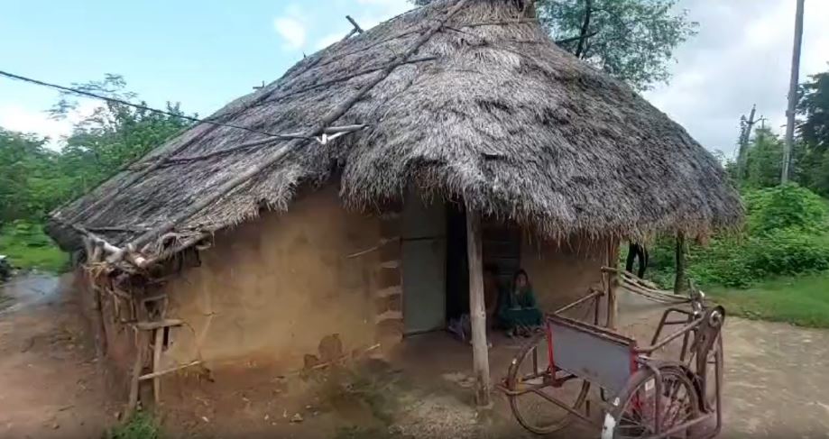 Family Lives In Broken Mud House