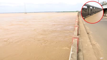 Rising flood of Godavari at Bhadrachalam