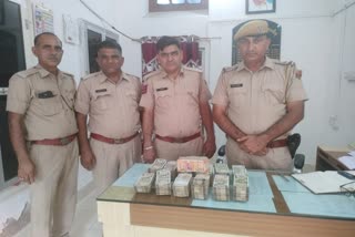 Kuchaman City Police action,  Police seized Rs 30 lakh from numberless car