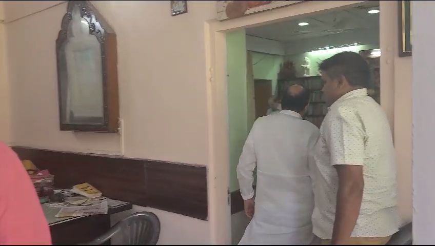 Rajasthan BJP incharge Arun Singh at Narpat singh Rajvi house