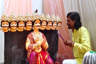 jabalpur-meet-santosh-namdev-who-worships-ravan-and-considers-him-his-guru