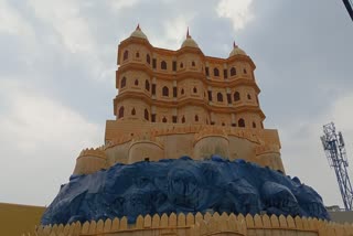 theme-rajasthani-fort-center-attraction-pandal-deoghar