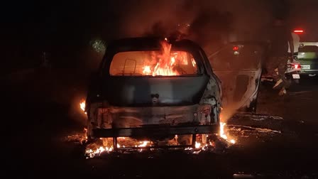 car-caught-fire-in-ramgarh