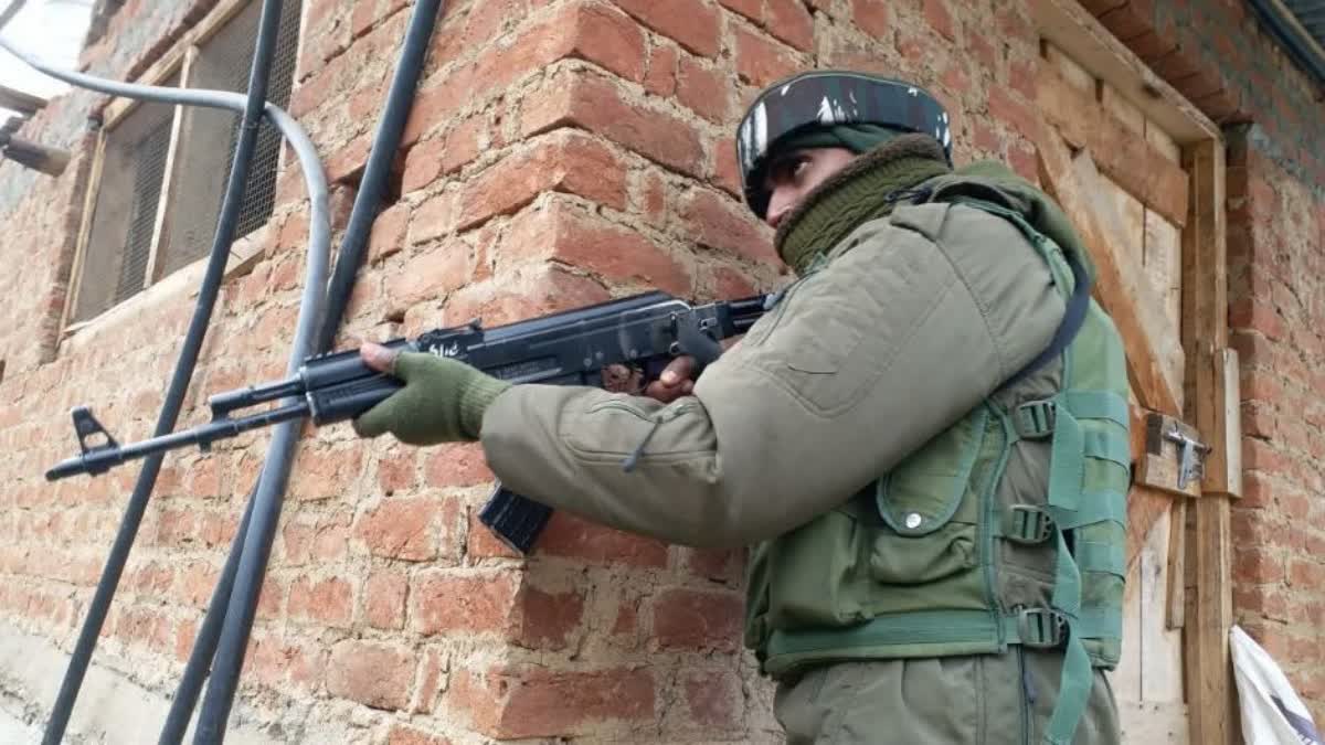 Encounter at Parigam in South Kashmir  Pulwama district