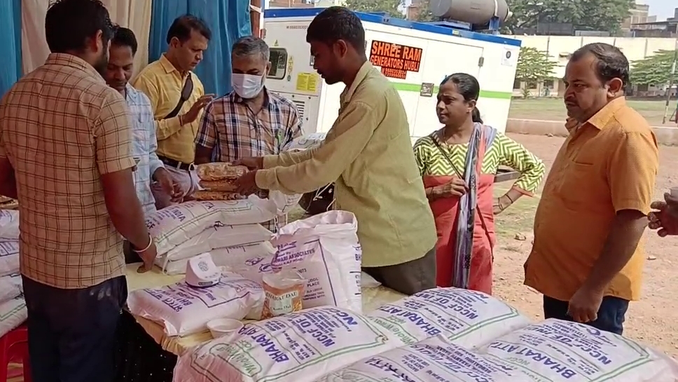 ಅವಳಿ ನಗರದಲ್ಲಿ ಭಾರತ್ ಬ್ರ್ಯಾಂಡ್ ಆಹಾರ ಧಾನ್ಯ ವಿತರಣೆ