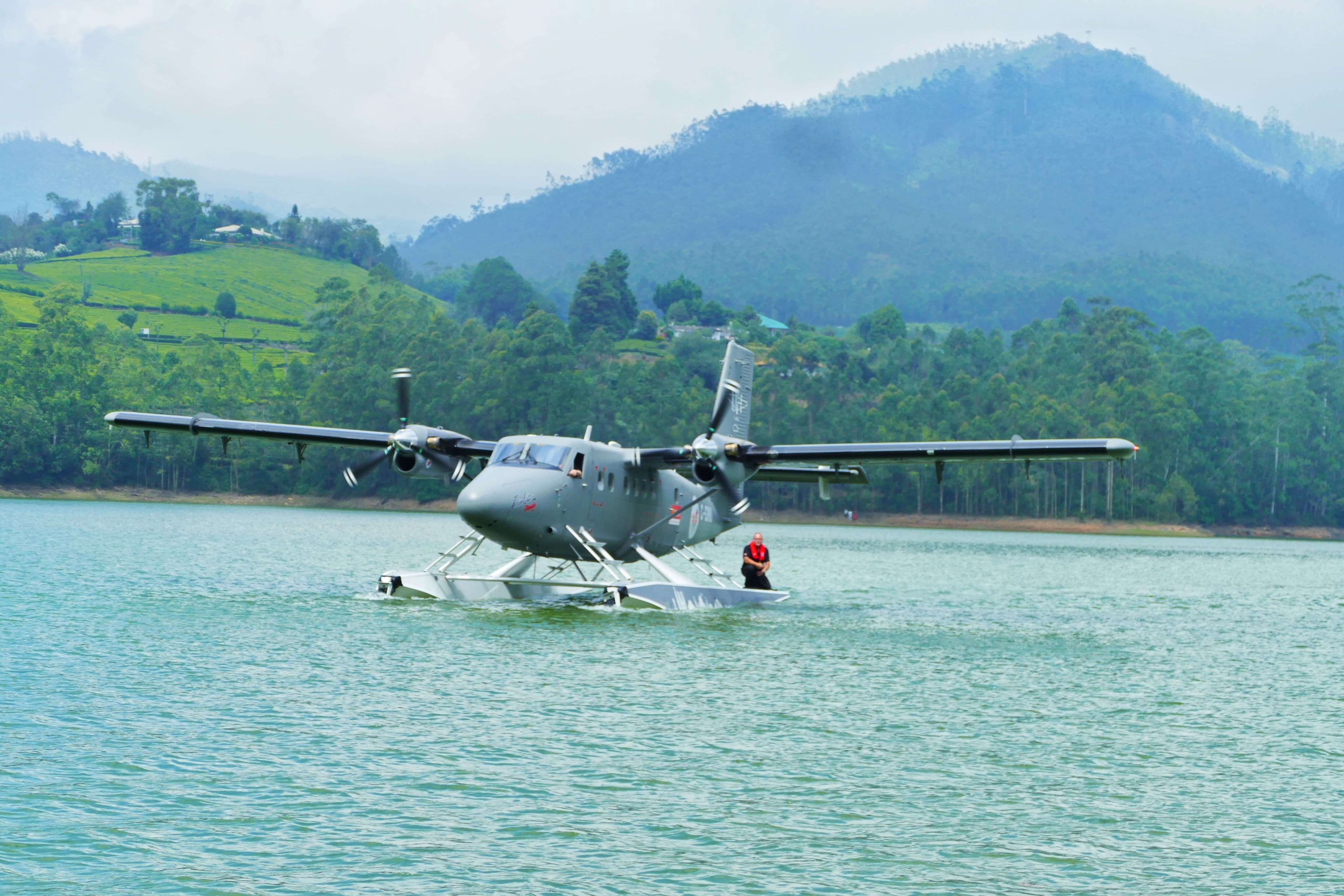 KERALA S FIRST SEAPLANE  SEAPLANE FLAGG OFF BY RIYAS  സീ പ്ലെയിൽ ഇടുക്കി  LATEST NEWS IN MALAYALAM