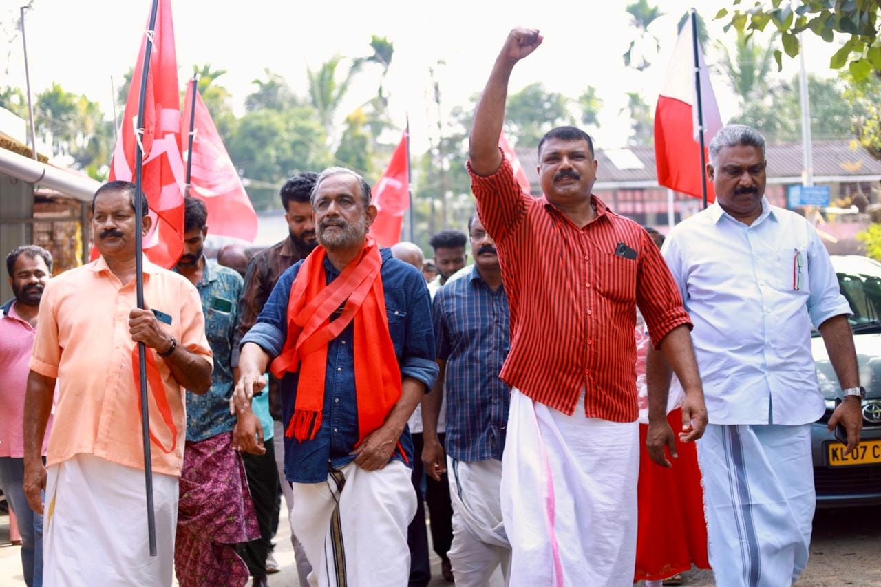 PRIYANKA UDF WAYANAD CAMPAIGN  SATHYAN MOKERI LDF WAYANAD CAMPAIGN  NAVYA HARIDAS BJP WAYANAD CAMPAIGN  WAYANAD CANDIDATES WIN POSSIBILITY