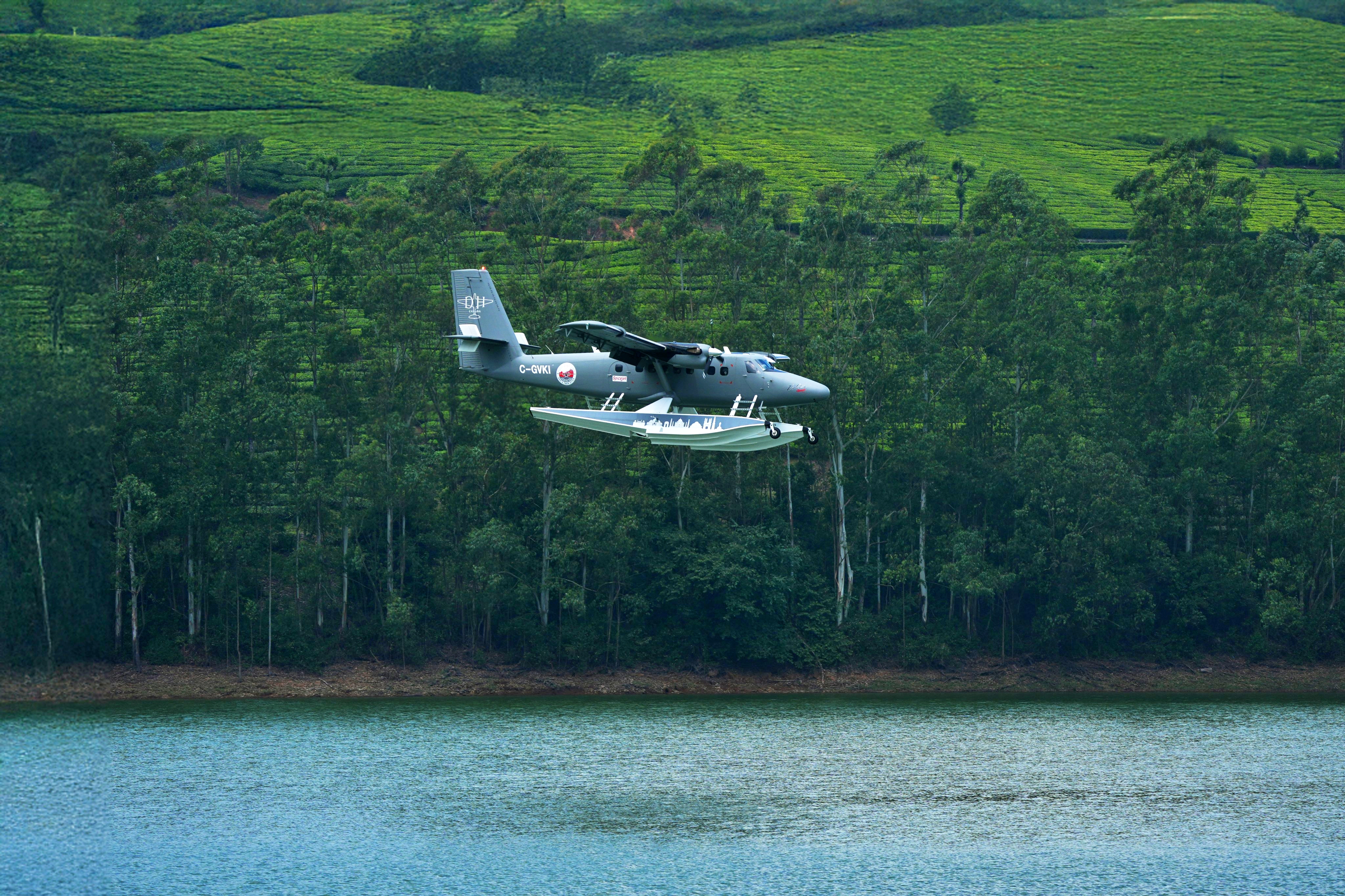 SEA PLANE SUITABLE BACKWATERS  KERALA SEA PLANE PROJECT  SEA PLANE TOURISM KERALA  സീ പ്ലെയിന്‍