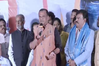 Minister Komatireddy Comments On Telugu Film Industry