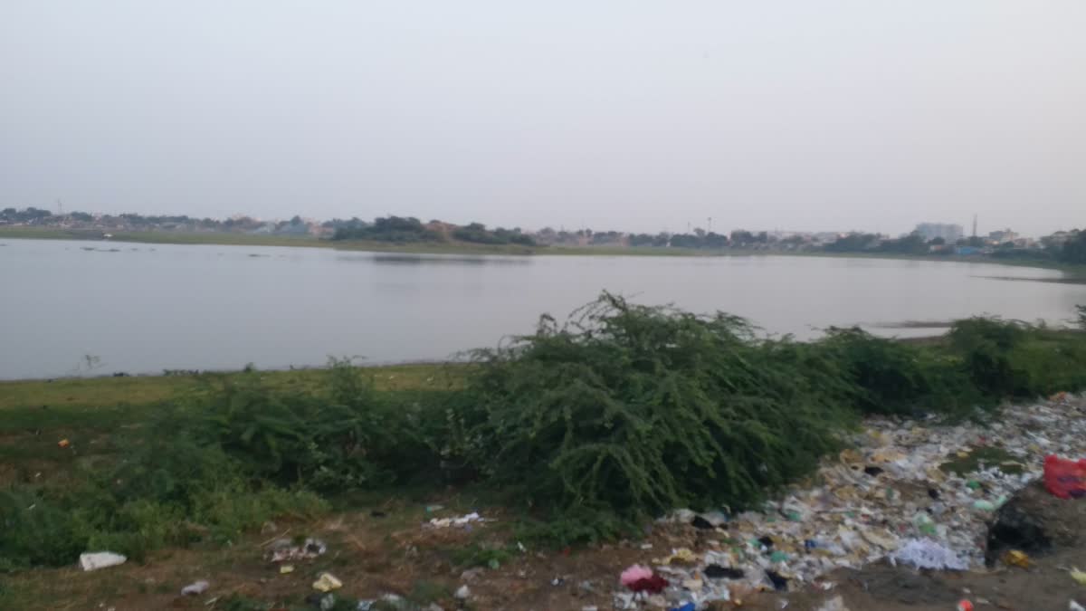 Chandola Pond has been included in the World Heritage by the Government of Gujarat