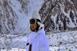 Captain Fatima Wasim  Wasim becomes first woman medical officer  operational post on Siachen Glacier  ಸಿಯಾಚಿನ್ ಗ್ಲೇಸಿಯರ್‌  15 ಸಾವಿರ ಅಡಿಗಳ ಎತ್ತರ  ಸಿಯಾಚಿನ್ ಗ್ಲೇಸಿಯರ್‌ನಲ್ಲಿ ಕಾರ್ಯಾಚರಣೆ ಹುದ್ದೆ  ಮಹಿಳಾ ವೈದ್ಯಕೀಯ ಅಧಿಕಾರಿ  ಭಾರತೀಯ ವಾಯುಪಡೆ  ಮಹಿಳಾ ಕ್ಯಾಪ್ಟನ್ ಫಾತಿಮಾ ವಾಸಿಮ್