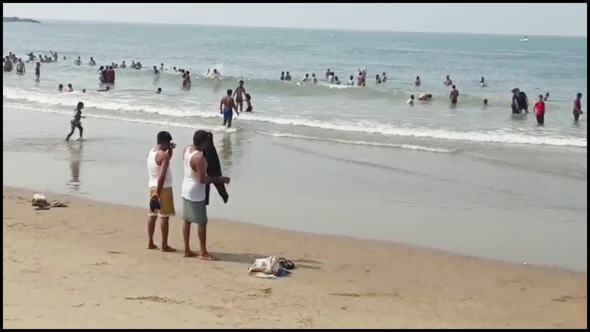 MURUDESHWARA BEACH TRAGEDY