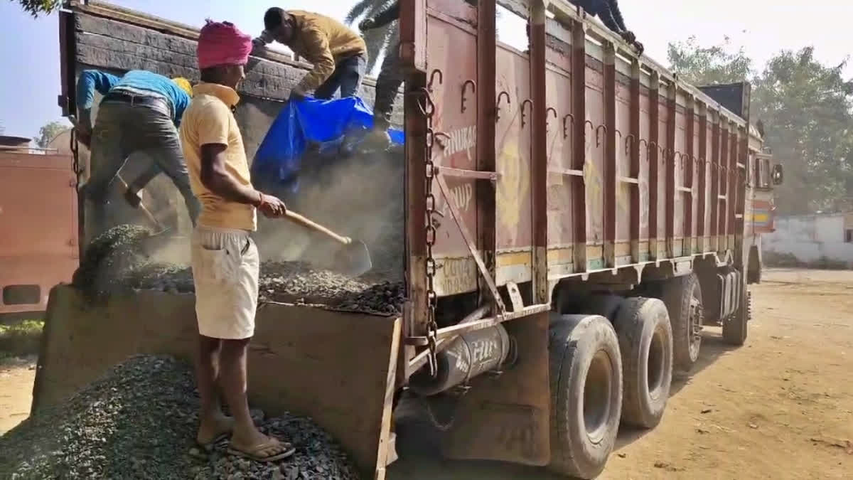 Liquor smuggling in Banka.