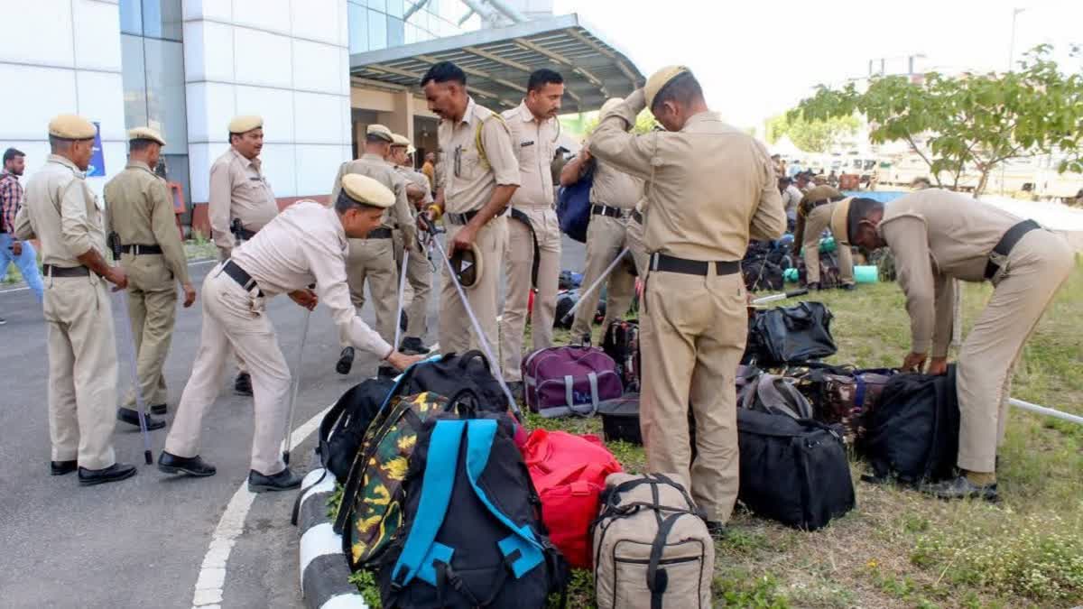 Delhi: IGI Airport Police Arrested 540 Touts For Duping Travelers In 2024