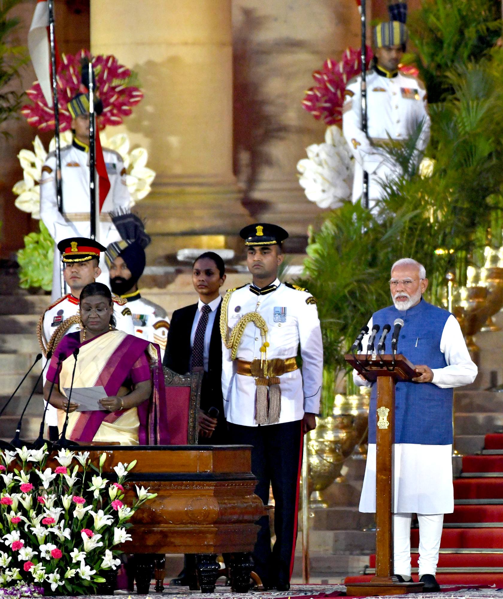 नरेंद्र मोदी ने लगातार तीसरी बार प्रधानमंत्री पद की शपथ ली.