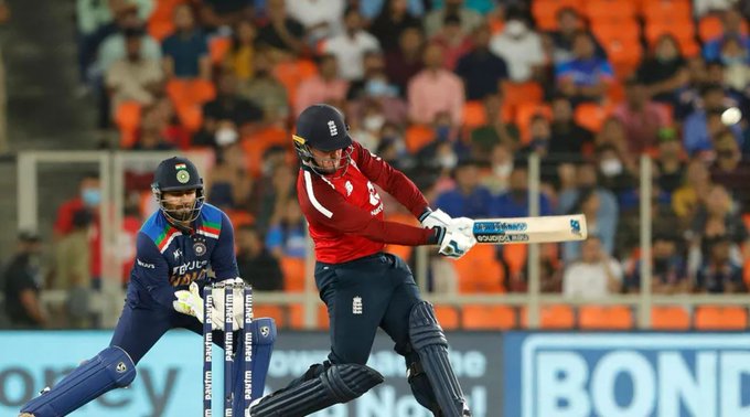 england-sets-target-of-165-for-india-in-2nd-t20