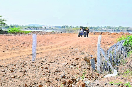 government-land-grabbing-in-wanaparthy-district-with-leaders-support