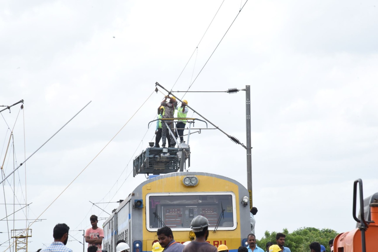 south central railway started Electrification works on 134 km tracks