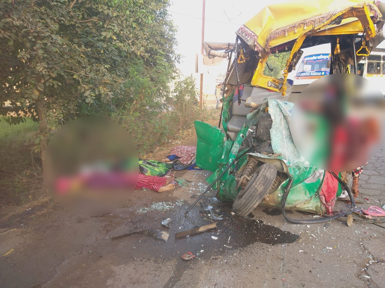 10 passengers died in Gwalior road accident10 passengers died in Gwalior road accident