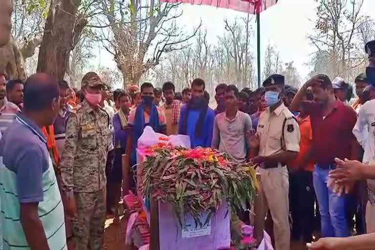 five-soldiers-martyred-in-narayanpur-naxalite-attack-cremated-with-state-honors