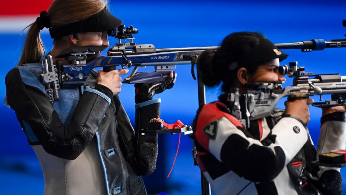 ISSF world cup: rajput and sawant wins 50 meter rifle 3 position in team event