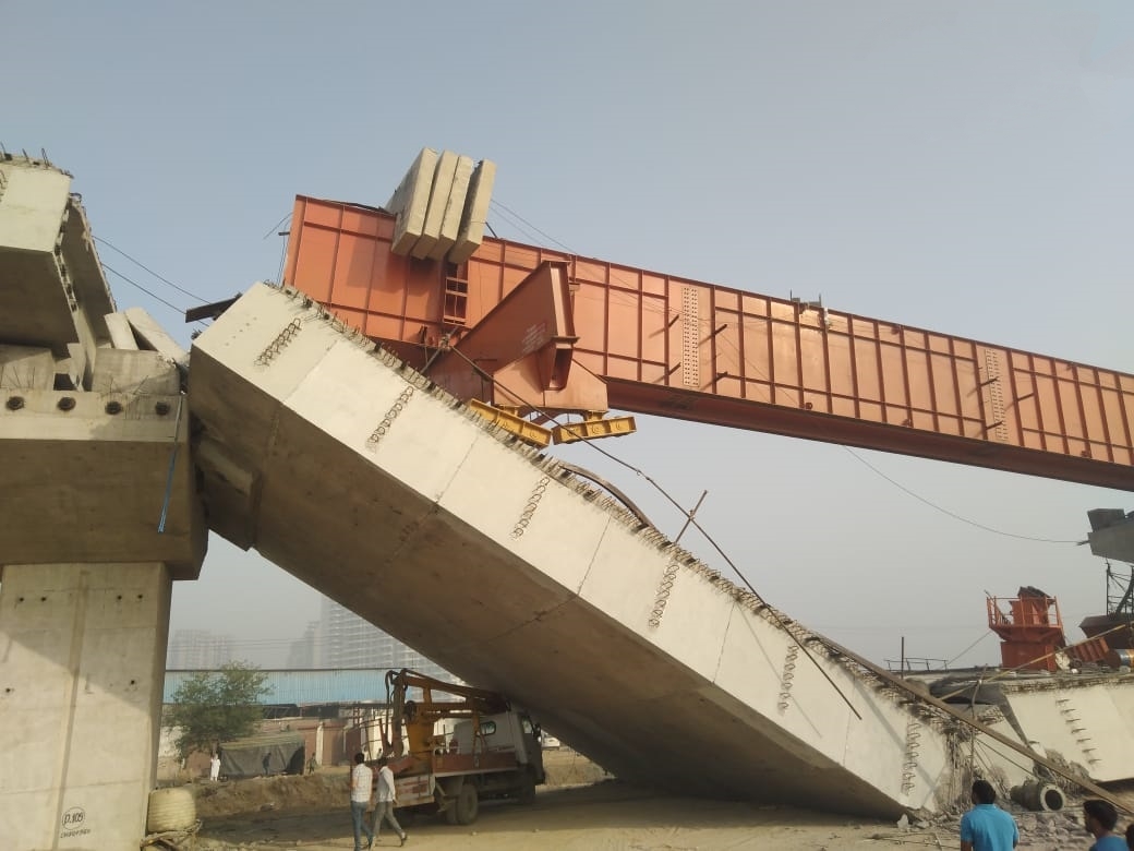 Haryana: Under construction flyover on Gurugram-Dwarka Expressway near Daulatabad collapses; 2 workers have been injured.