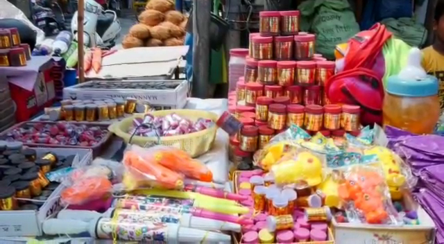 holi shops, begum bazar