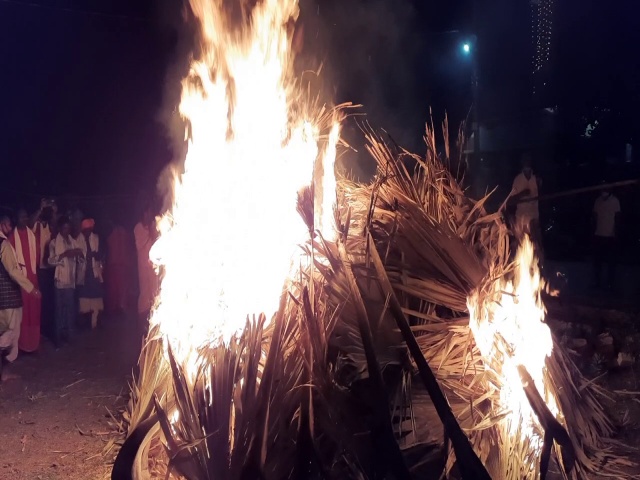 Holika Dahan done with palm leaves in Dantewada