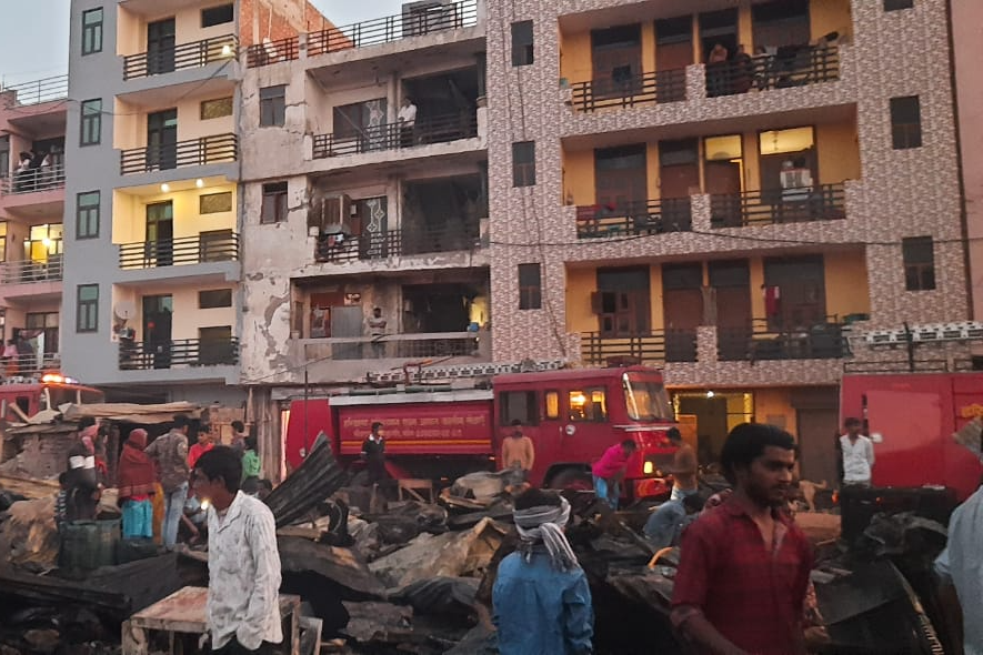 gurugram slums fire broke, गुरुग्राम झोपड़ी आग लगी