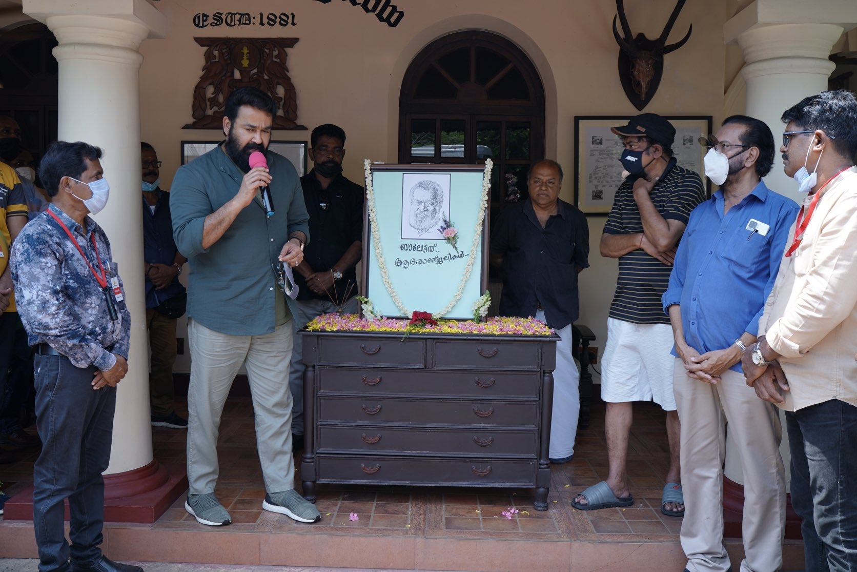 പി ബാലചന്ദ്രൻ മരണം വാർത്ത  നടൻ തിരക്കഥാകൃത്ത് അന്തരിച്ചു വാർത്ത  ബറോസ് ബാലചന്ദ്രൻ പുതിയ വാർത്ത  late actor p balachandran barroz news latest  barroz team balachandran latest news  actor screenwriter balachandran news