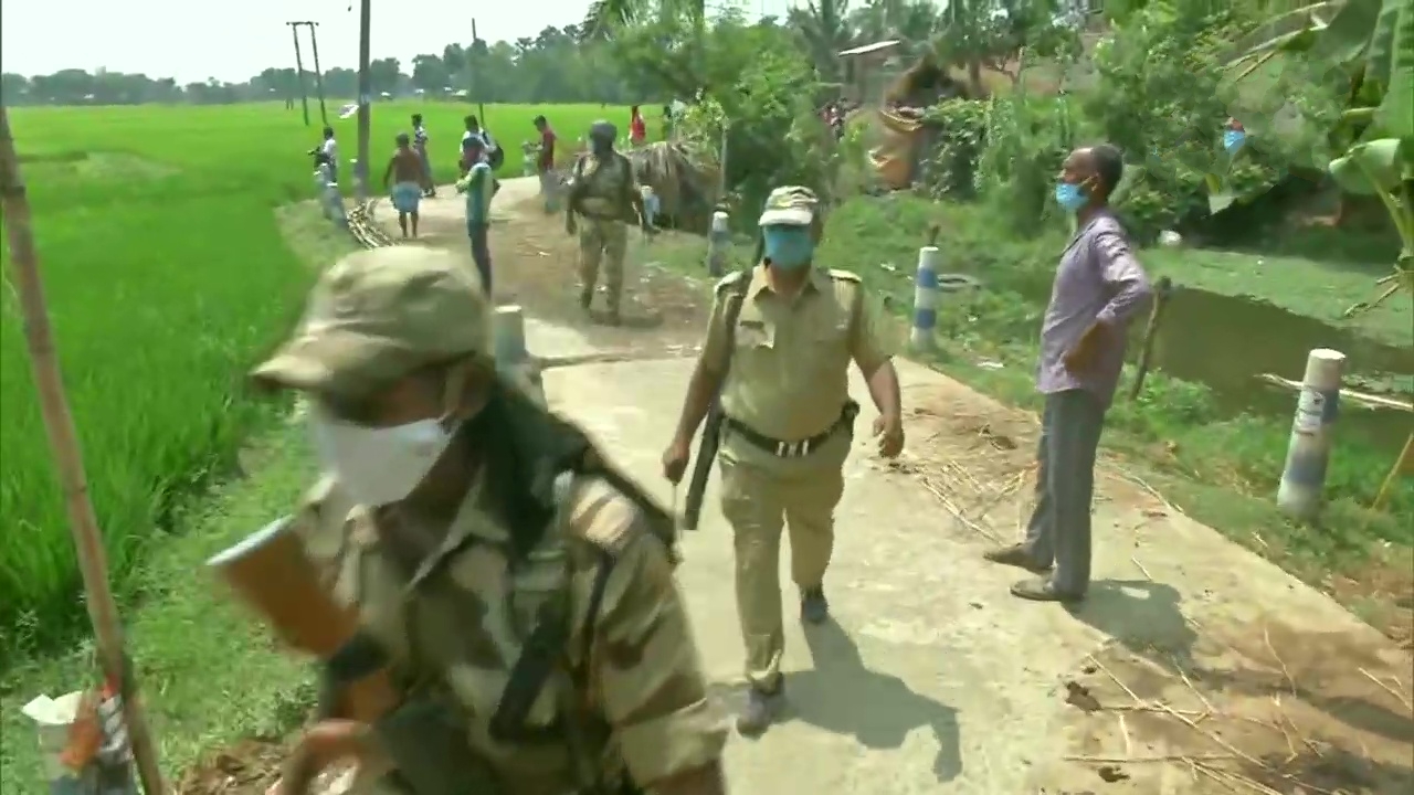 Bengal polls: Clash erupts between TMC and BJP supporters in Arambagh